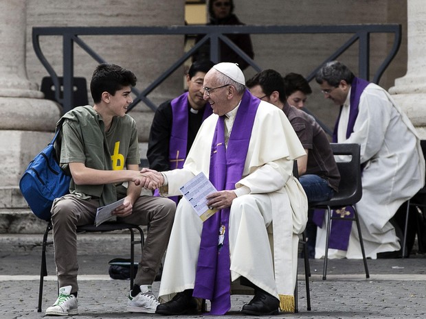 Você tem dúvidas sobre a Confissão? O Papa Francisco responde