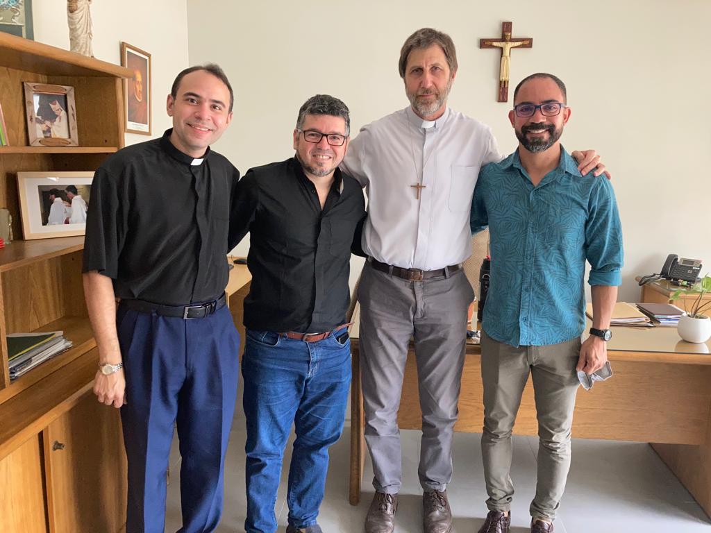 Superior Provincial e Ecônomo Provincial visitam as comunidades Sacramentinas na Argentina